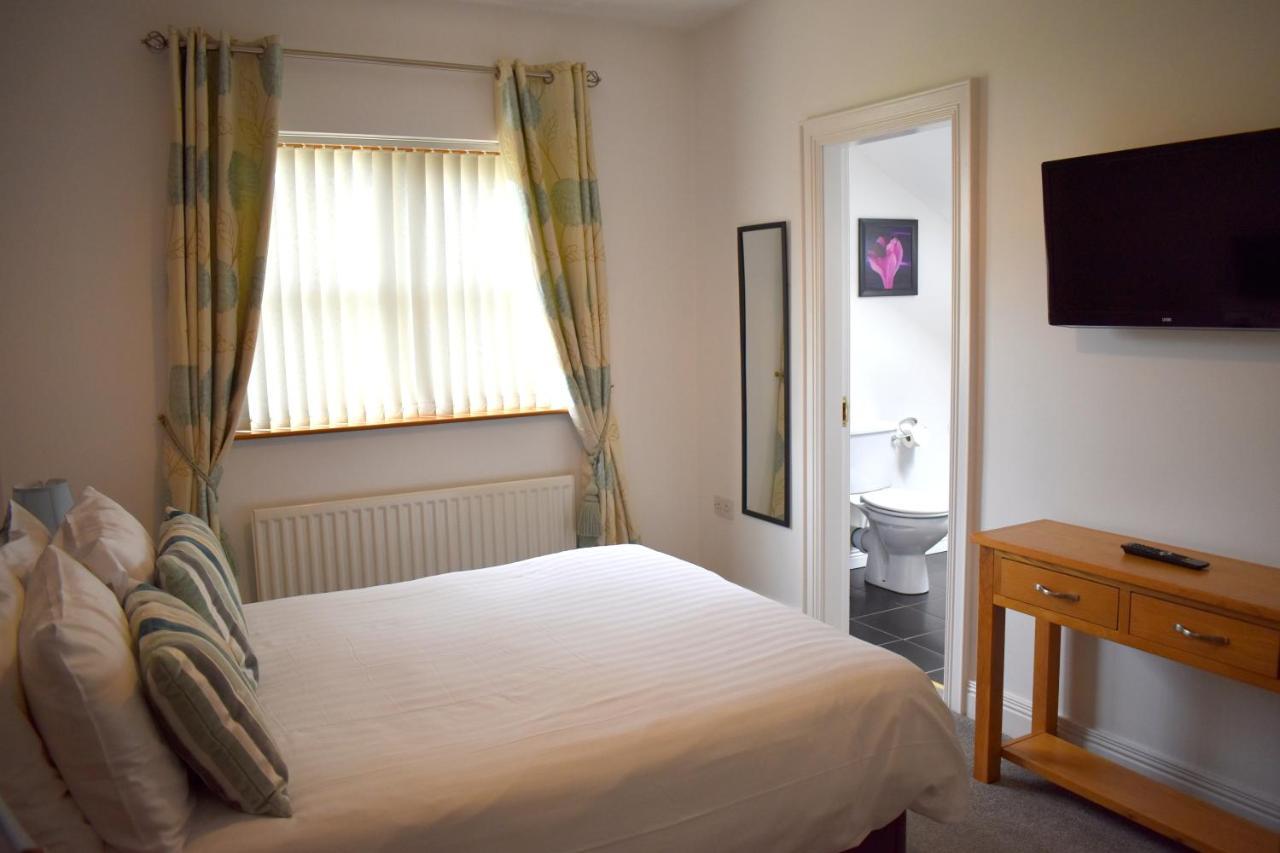 The Meadows B&B Moville Exterior photo
